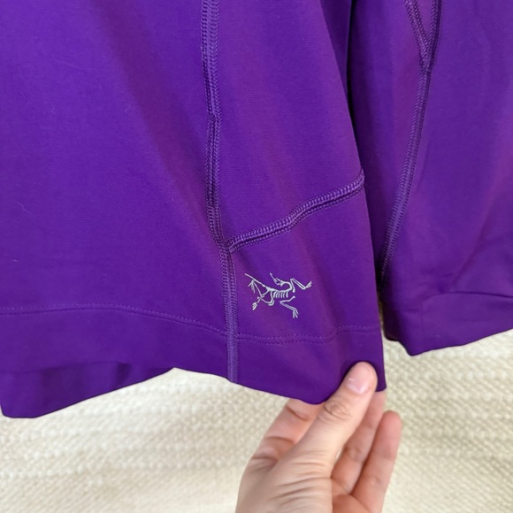 ARC’TERYX purple and blue quarter zip pullover base layer top MEDIUM - Picture 4 of 7